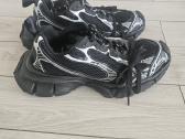Balenciaga batai