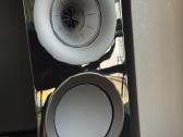 Kef R3 lentyninės kolonėlės - nuotraukos Nr. 5
