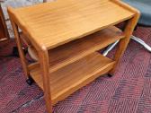 Vintažinis mid century tikmedžio staliukas