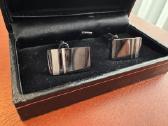 Baltman juodo blizgaus metalo elegantiškos sąsagos - nuotraukos Nr. 2