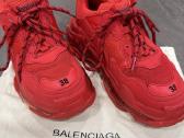 Balenciaga kedukai