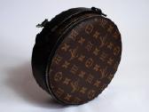 Originali Louis Vuitton apvali rankinė
