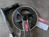 Sram rival svaistikliai nauji