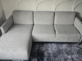 Sofa su kairiniu kampu ,Flavio"