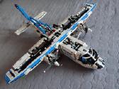 Lego Technic 42025 Cargo plane (lėktuvas) - nuotraukos Nr. 2
