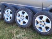 Padangos su ratlankiais nuo Opel Vectra