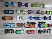 Hot wheels mašinėlės su hot wheels sunkvežimių. - nuotraukos Nr. 2