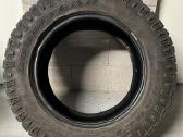 Goodyear Wrangler Duratrac 265/60r18 padangos