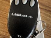 Liftmaster vartų valdymo pultelis