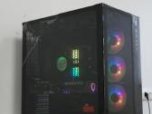 **r7-7800x3d 32gb Rtx 5070 Ti** žaidimų monstras