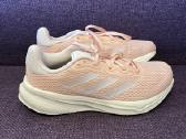 Adidas kedai - nuotraukos Nr. 3