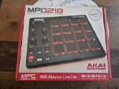 Midi Konrolleris - Akai Professional Mpd218