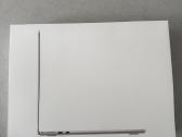 MacBook Air 13 M4, 16gb RAM, 256gb SSD