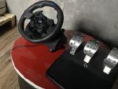 Logitech G923