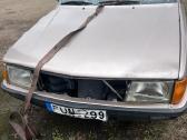Audi 100 dalimis
