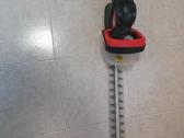 Parduodu krūmams genėti elektrines žirkles. - nuotraukos Nr. 2