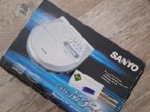 Sanyo CD ausinukas plejeris