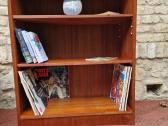 Vintažinė mid century tikmedžio knygų lentyna - nuotraukos Nr. 12