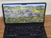 Mackbook Air M2 su defektu