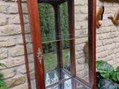 Vintažinė mid century pakabinama vitrina/spintelė - nuotraukos Nr. 10