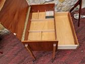 Vintažinis mid century tikmedžio staliukas/siūlinė - nuotraukos Nr. 21