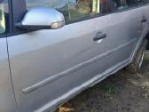 Volkswagen Touran - nuotraukos Nr. 2