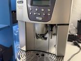 Delonghi Magnifica kavos aparatas su pieno talpa - nuotraukos Nr. 5