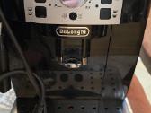 Automatinis kavos aparatas Delonghi Magnifica S