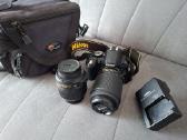 Parduodu Nikon D3100 su 2 objektyvais + krepšys