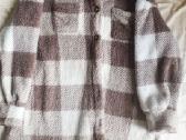 Fliisinė languota striukė L–XL – su sagomis