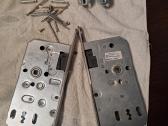 Magnetines duru spynos 2 vnt. 5eu