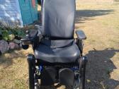 Elektrinis neįgaliųjų vežimėlis Bora Invacare - nuotraukos Nr. 3