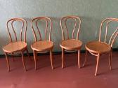 Tonet style medinės kedės po 40 eur