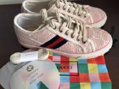 Gucci tennis batai