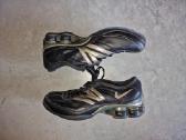 Nike Shox Monster (2006) – originalūs, Y2k stilius