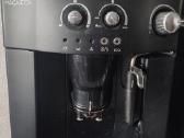 Automatinis kavos aparatas, Delonghi magnifica"