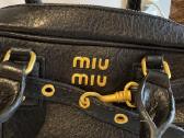 Netikra miu miu rankinė - nuotraukos Nr. 2