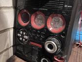 Philips Fw-m567 muzikinis centras su originaliomis
