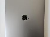 MacBook Pro 13" (M1 Pro), 16gb RAM, 256gb SSD