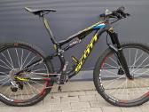 Scott Spark RC. Svoris tik 9,1 kg.