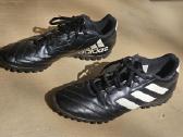 Adidas futbolo batai 42 d. (27 cm)