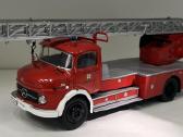 Kolekciniai modeliukai-mercedes-benz L322