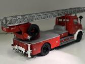 Kolekciniai modeliukai-mercedes-benz L322 - nuotraukos Nr. 3