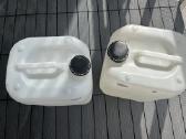 Dvi 25l plastikinės talpos - nuotraukos Nr. 3