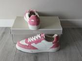 Tamaris 39d