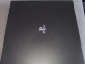 Ps4 Pro 1tb + 2 pulteliai, pilnai veikiantis