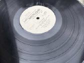 Vinilinė plokštelė - nuotraukos Nr. 3