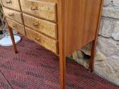 Vintažinė mid century riešutmedžio komoda - nuotraukos Nr. 2