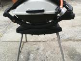 Weber Q200 grilis
