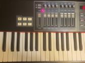 Kurzweil Micropiano ir Cme Uf8 midi klaviatūra - nuotraukos Nr. 3